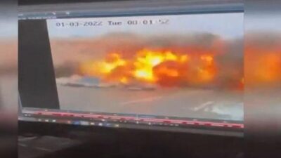 Belediye binasının vurulma anı kamerada…