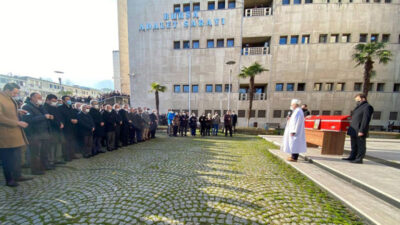 Bursa’da hayatını kaybeden hakime gözyaşlarıyla veda
