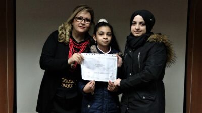 Bursa’da çocuğunun dilini öğrendi 10 yıl sonra ilk defa “kızım” dedi