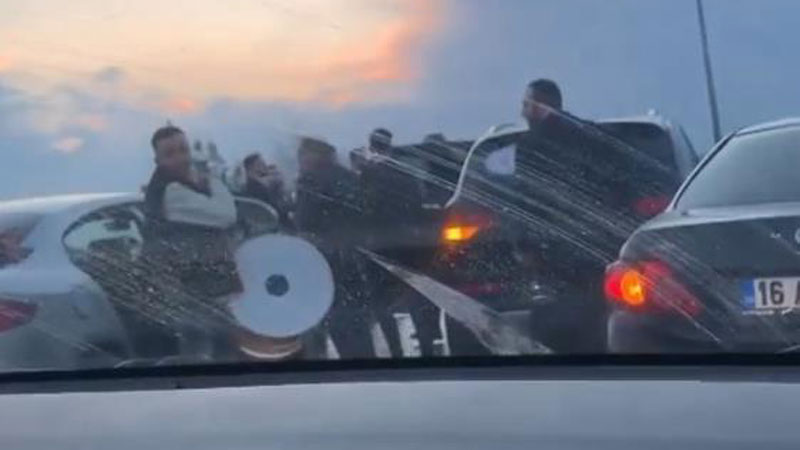 Bursa’da akıl almaz olay! Yaptıkları cezasız kalmadı