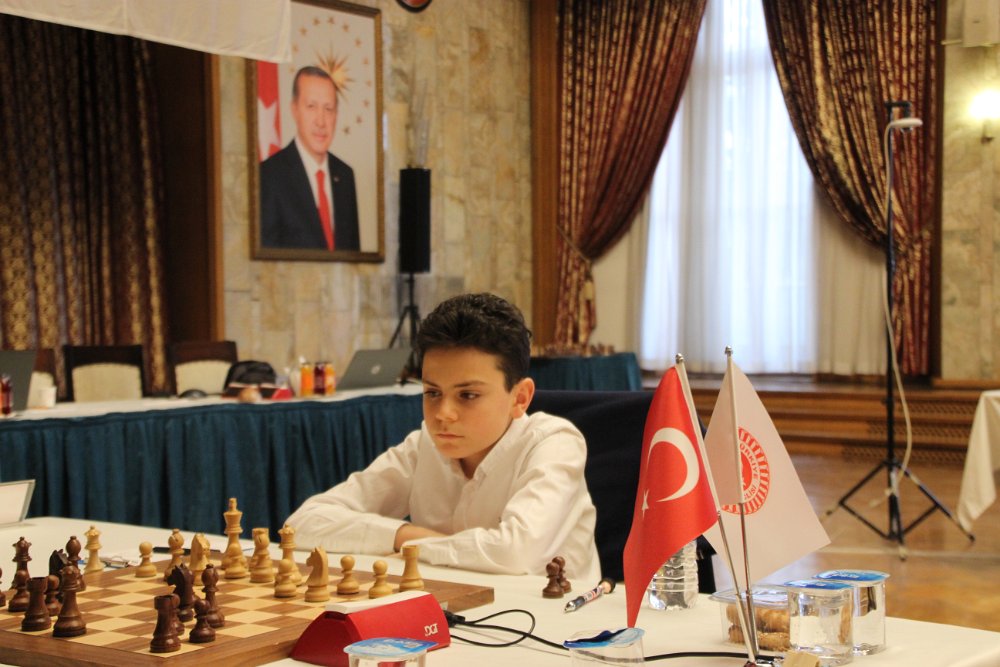 Büyükşehirli Ediz, TBMM Kupası’nda ikinci oldu