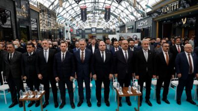 MODEF 2022 46. Uluslararası İnegöl Mobilya Fuarı açıldı