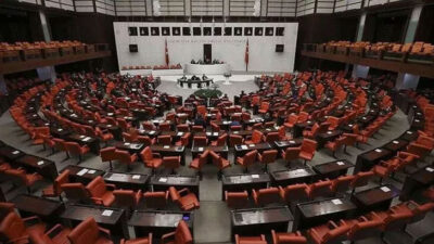 Sosyal medya teklifi Genel Kurul’da: İlk iki madde kabul edildi