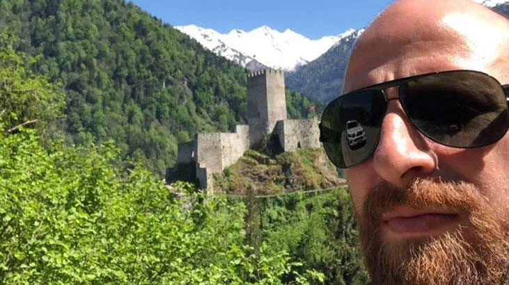 Arkadaşlarına ‘beni yalnız bırakın’ dedi, odasında korkunç son!