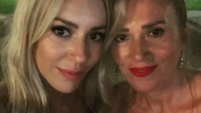 Sinem Kobal’ın annesi tarz değiştirdi! Görenler hayran kaldı