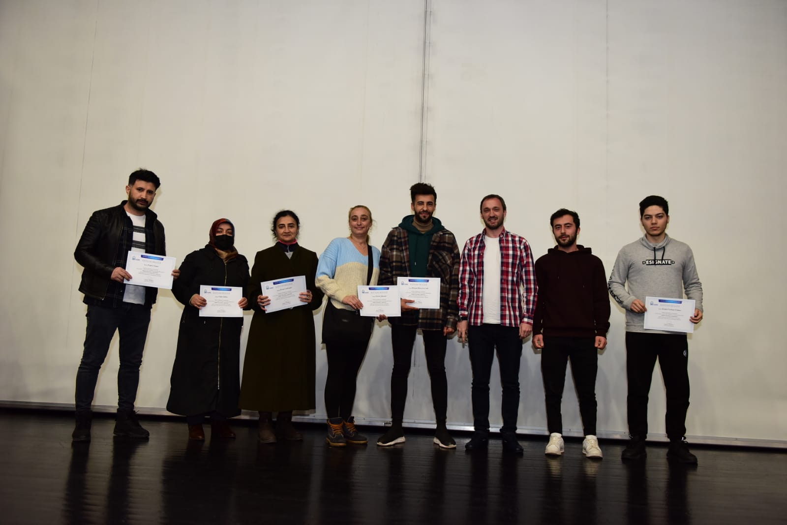 Dijital Pazarlama Akademisi mezunlarını verdi