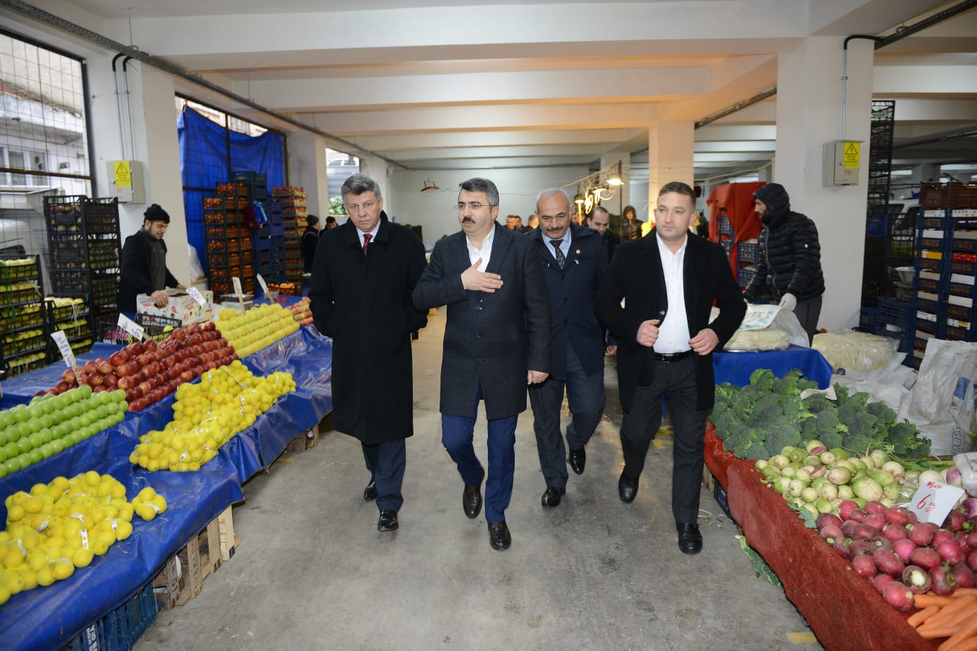 Başkan Yılmaz, Sıracevizler pazar esnafı ile buluştu