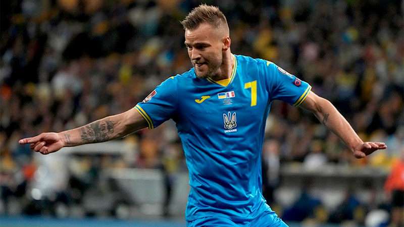 Yarmolenko ve Mykolenko’dan Rus futbolculara tepki Yarmolenko ve Mykolenko’dan Rus futbolculara tepki