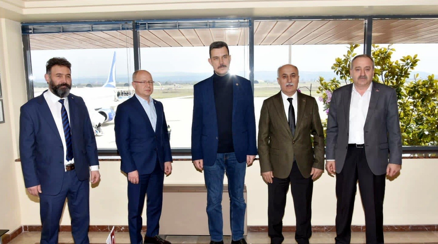 AK Parti Bursa’dan hızlı tren açıklaması AK Parti Bursa’dan hızlı tren açıklaması