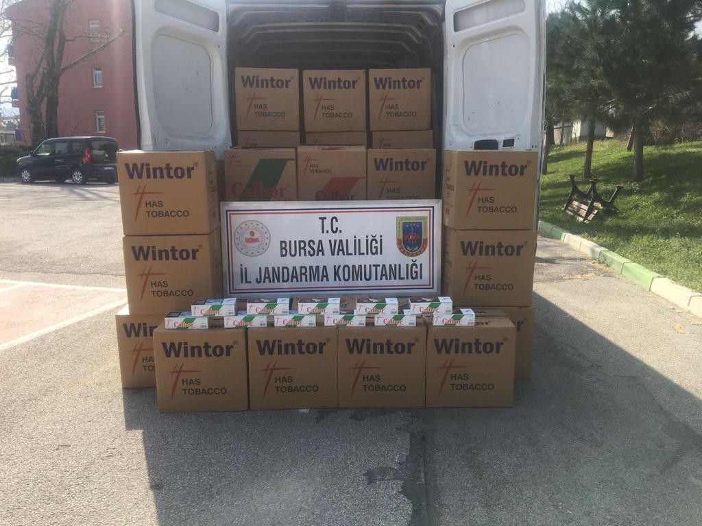 Bursa’da 1,5 milyon liralık kaçak sigara ele geçirildi