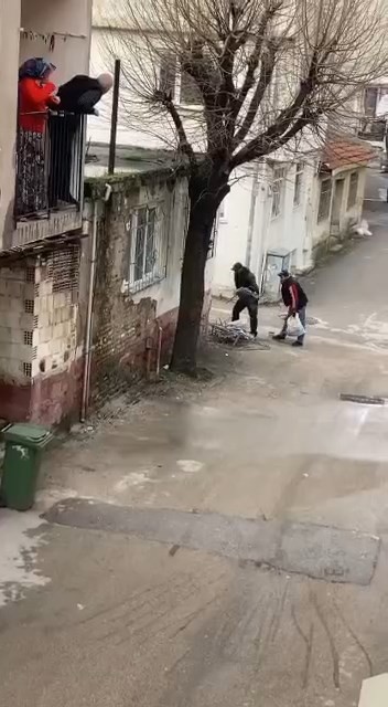 Bursa’da ‘pes’ dedirten hırsızlık