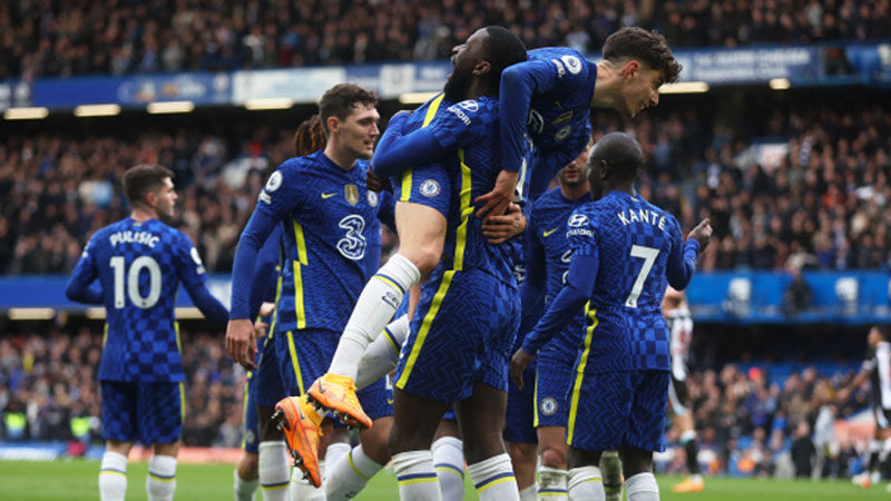 Chelsea’ye üç talip İngiltere Premier Lig ekiplerinden Chelsea'yi satın almak için üç resmi