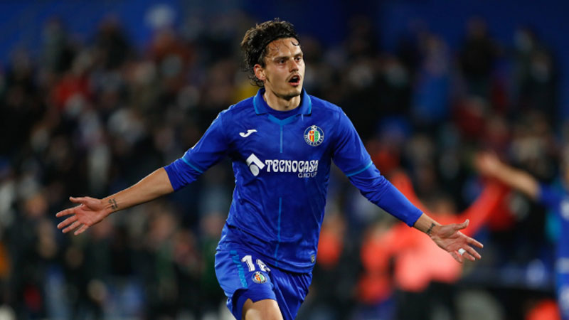 Enes Ünal 4 maçta 6 gol attı ama…