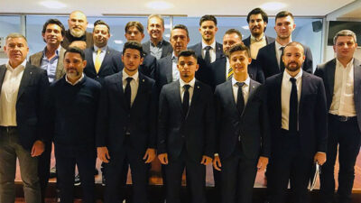 Fenerbahçe’de 6 genç imzayı attı