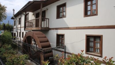 Nüfusu 100 bine yaklaşan Gürsu’nun kültür etkinlikleri alanında gelişmesi yönünde