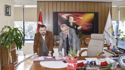 Karacabey Belediyesi’nde anlaşma tamam! İmzalar atıldı…