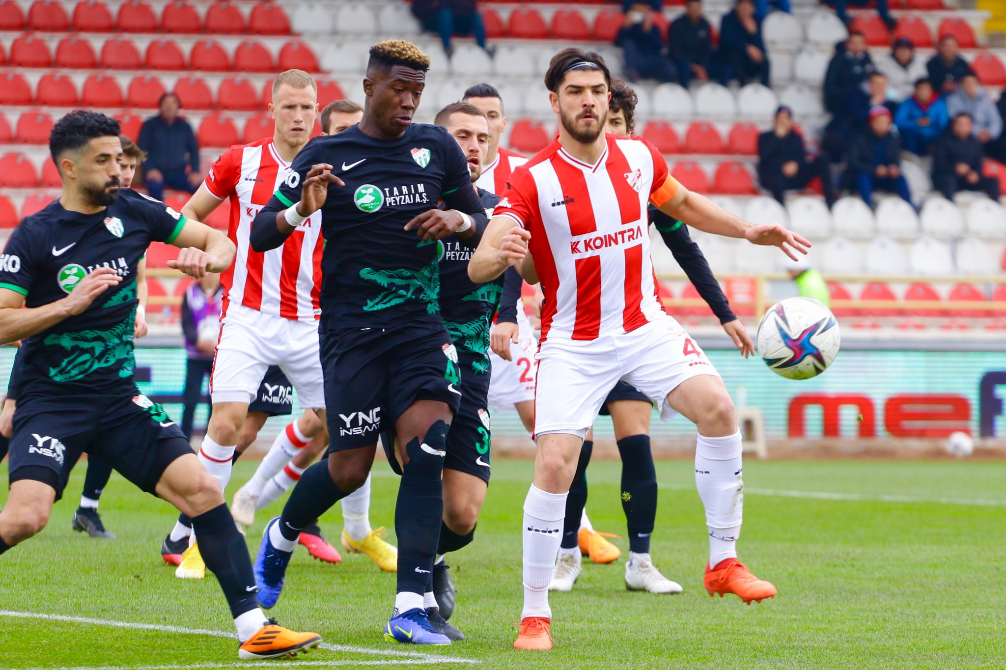 Ne yaptın Bursaspor? Böyle gitmez…