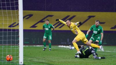 Bursaspor resmen eriyor! Erteleme maçında da döküldü…