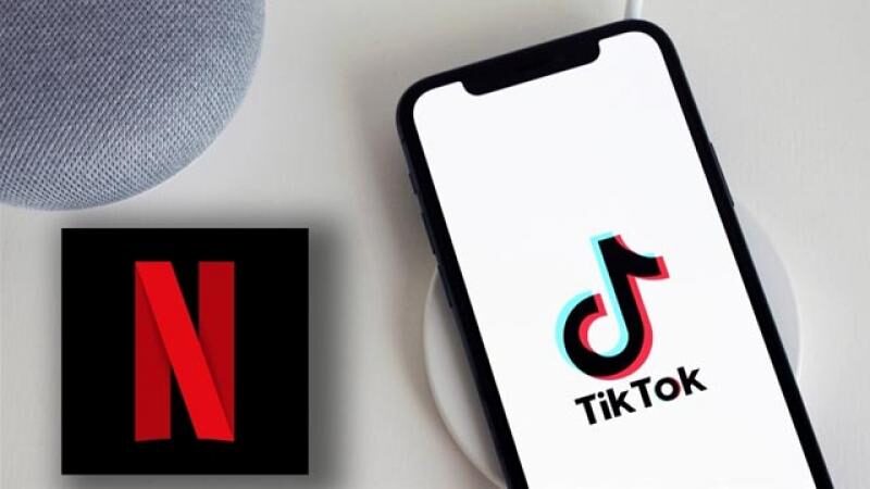 Video paylaşım platformu TikTok, Rusya'daki bazı hizmetlerini askıya aldığını duyururken,