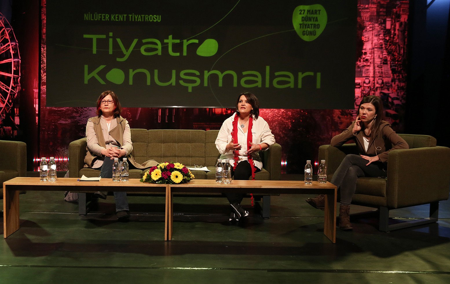 Nilüfer’de tiyatro dolu gün 1 niluferde tiyatro dolu gun b9d935d