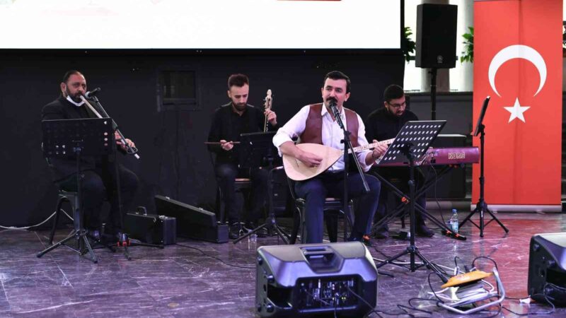 Osmangazi’de Aşık Veysel türküleri yankılandı Kültürel alanda önemli çalışmalara imza atan Osmangazi Belediyesi, hayata geçirdiği