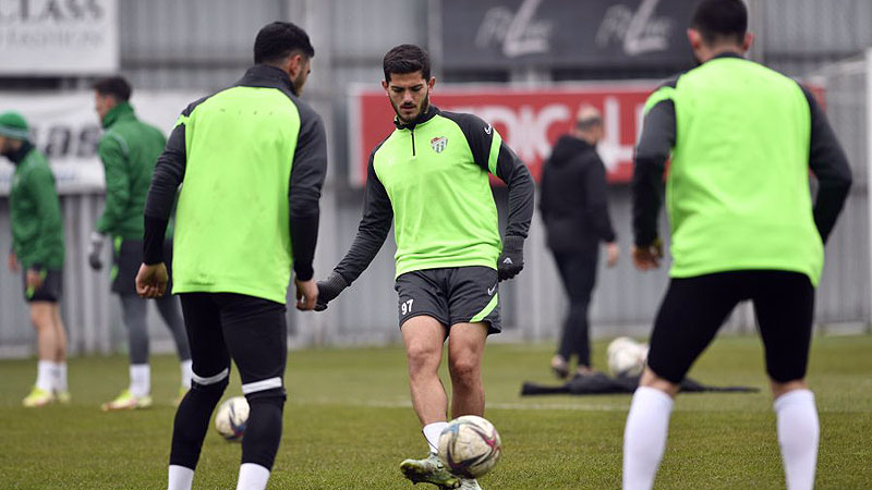 Bursaspor Balıkesirspor’u ezberliyor