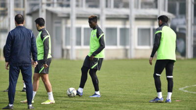 Bursaspor şut çalıştı