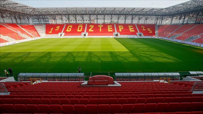 Göztepe'de Mehmet Sepil'in yerine Murat Yazıcı geldi.