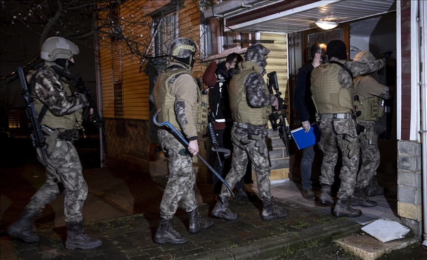 Uyuşturucu operasyonu! 25 adrese baskın