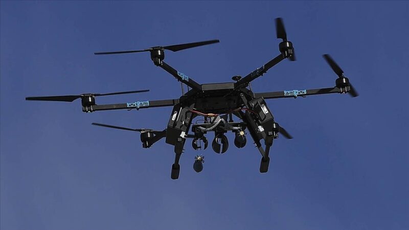 Dronlar, kara birliklerinin en eski silahlarından olan havanı gökyüzüne çıkarıp