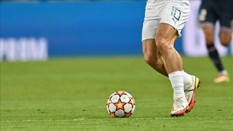 Premier Lig'de lider Manchester City ile 2. sırada yer alan