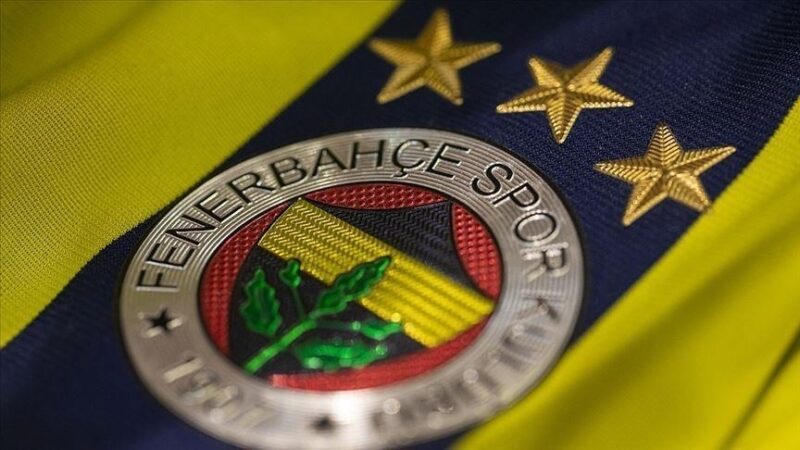 Fenerbahçe, 6 genç futbolcusuyla sözleşme imzalanacağını açıkladı.