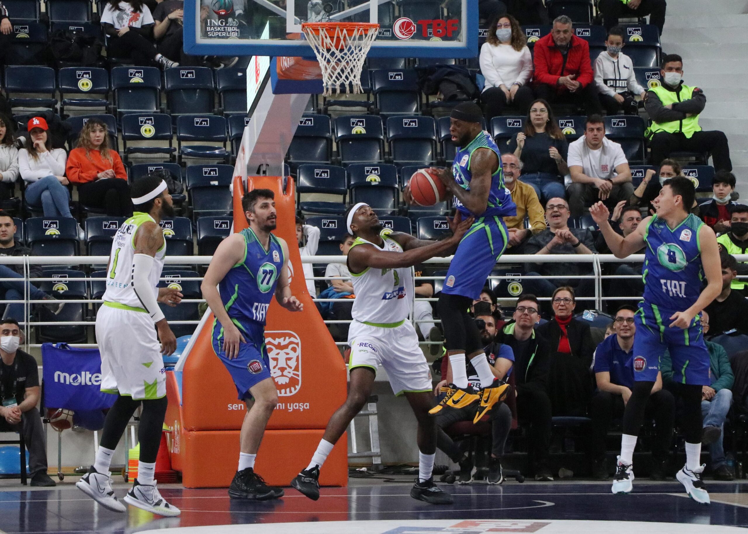 Tofaş’tan basket şov! 32 sayı farkla…