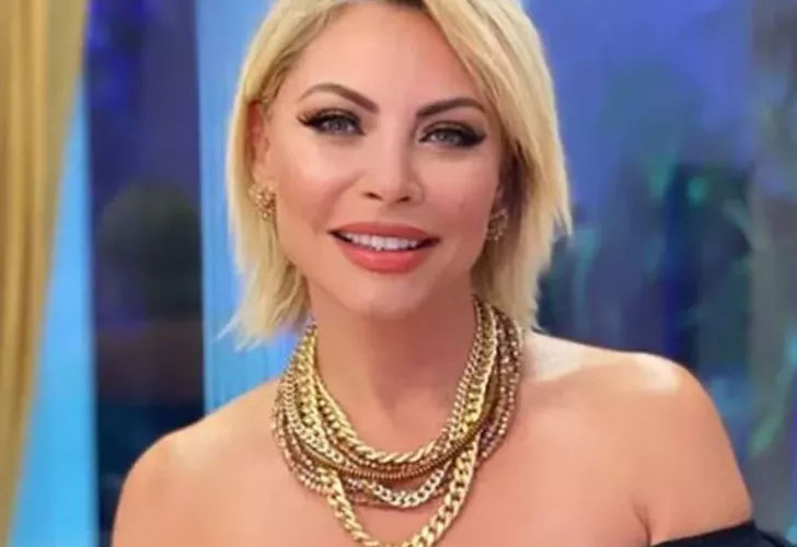 Hamile olan ünlü isimden kötü haber!