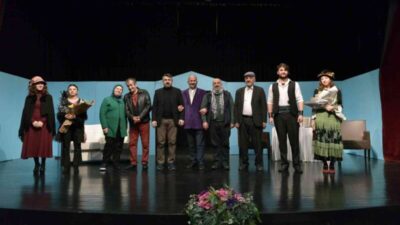 Yıldırımlılar tiyatroda buluştu
