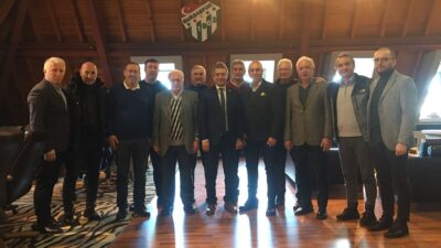 Bursaspor’a efsanelerden ziyaret…