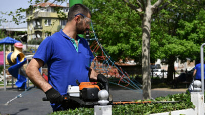 Osmangazi’de parklara ‘bahar’ bakımı