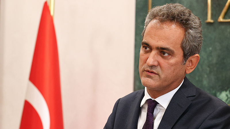 Milli Eğitim Bakanı Özer: Öğretmenlik meslek kanunu yönetmeliği son aşamada Milli Eğitim Bakanı Özer: Öğretmenlik meslek kanunu yönetmeliği son aşamada