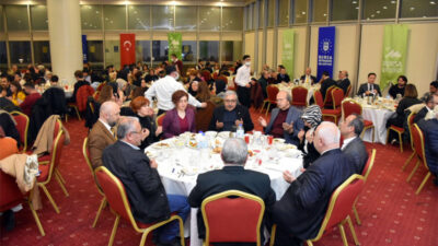 Bursa Kent Konseyi ailesi iftarda buluştu