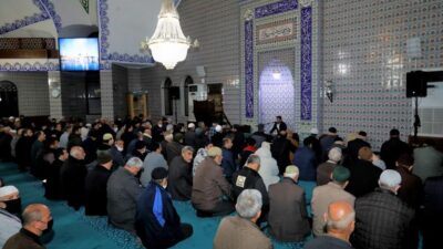 Dünya 1’incisi Hafız Muhammed Recep, Yenice cemaatiyle buluştu