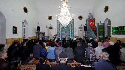 Hafız Alpcan Çelik, tilavetiyle gönülleri mest etti