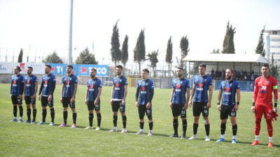 2. Lig’deki Bursa ekibinde yüzler gülüyor