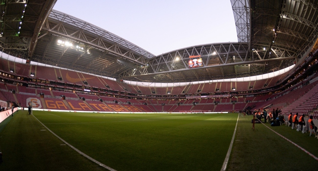 UEFA’dan Galatasaray’a ceza UEFA’dan Galatasaray’a ceza