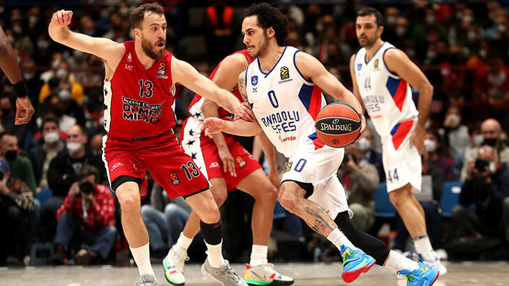 Anadolu Efes, turu İstanbul’a bıraktı Anadolu Efes, turu İstanbul’a bıraktı
