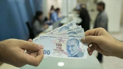 Milyonlarca emekliye bayram ikramiyesi müjdesi! 900 lira artış…