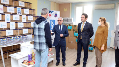 Bursa’da ihtiyaç sahibi denetimli serbestlik yükümlülerine gıda yardımı