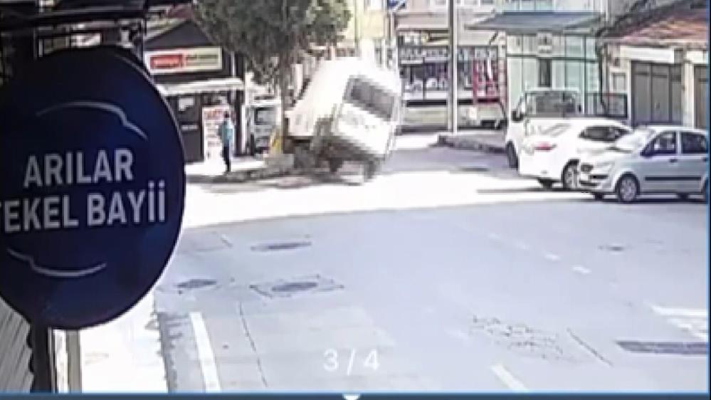 Yer: Bursa… Freni boşalan minibüs…