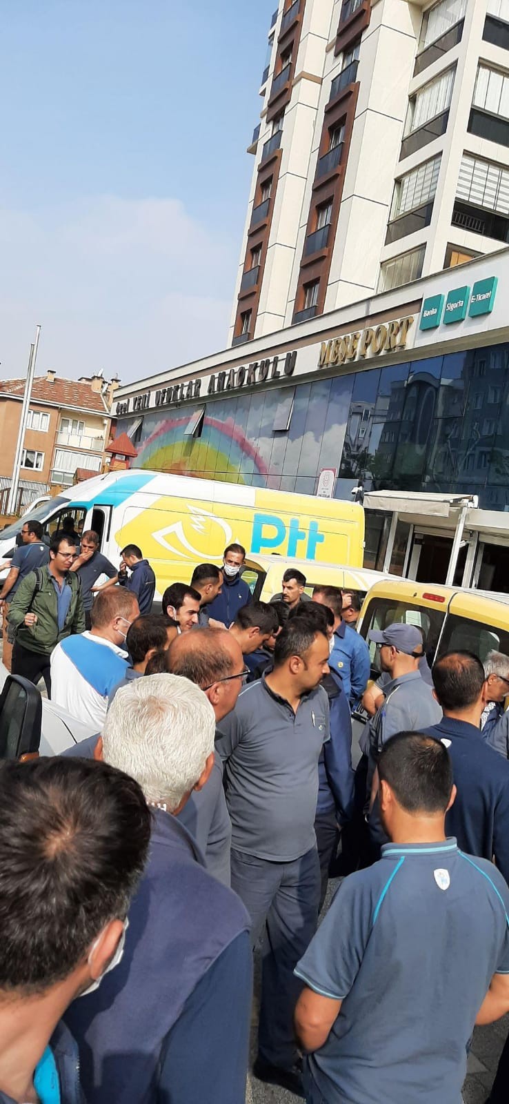 Bursa’da PTT çalışanları eylemde