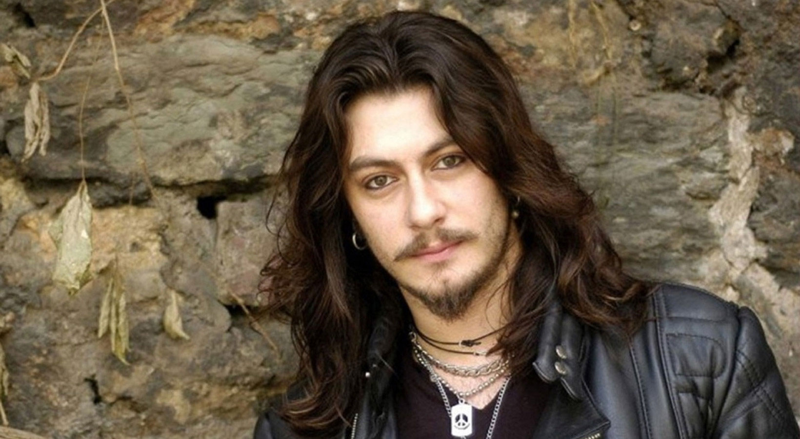 Barış Akarsu’nun hayatını anlatacak olan filmde oynayacak isim belli oldu