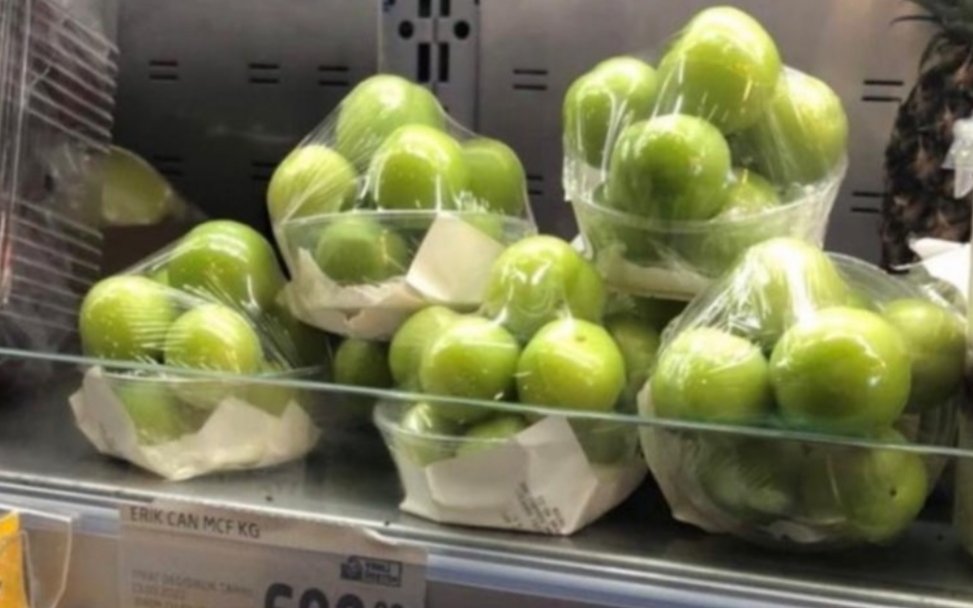 Bu nasıl bir erik fiyatı! İnsan yemeye kıyamaz…